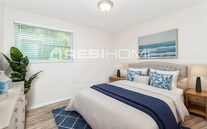1200 Jadewood Ave — Photo 9