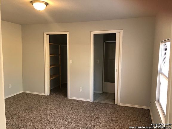 5th image of 467 Ike St