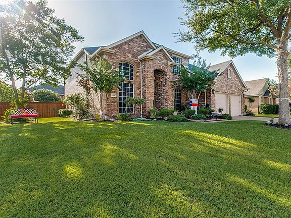 2nd image of 604 Vanilla Ct
