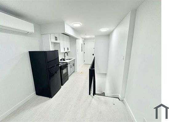 3rd image of 650 Faile St #2B
