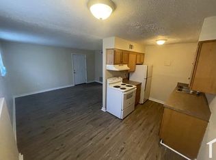 4300 Lynnview Dr, Louisville, KY 40216