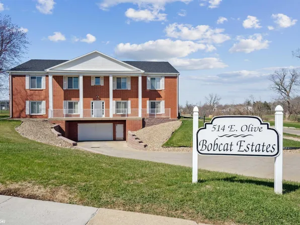 514 E Olive St APT 110, Marshalltown, IA 50158