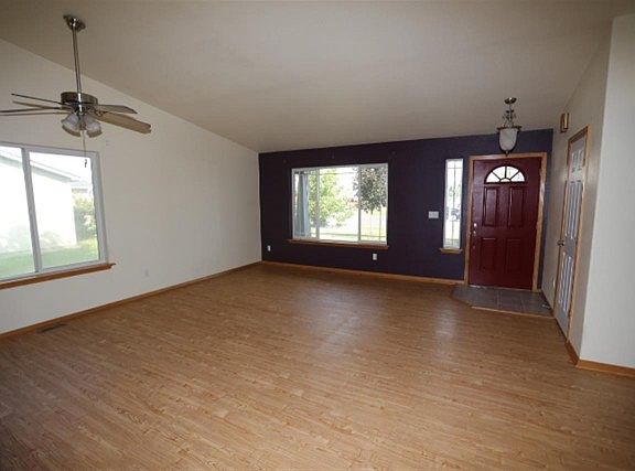 4th image of 5505 Aloha Dr