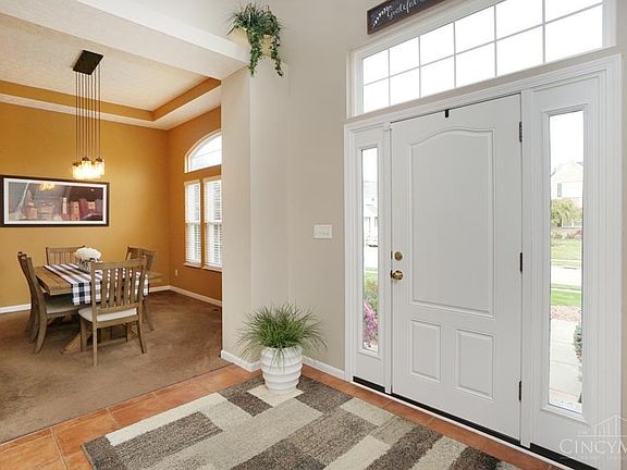 5th image of 481 Park Pl