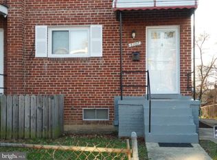5307 Deal Dr, Oxon Hill, MD 20745