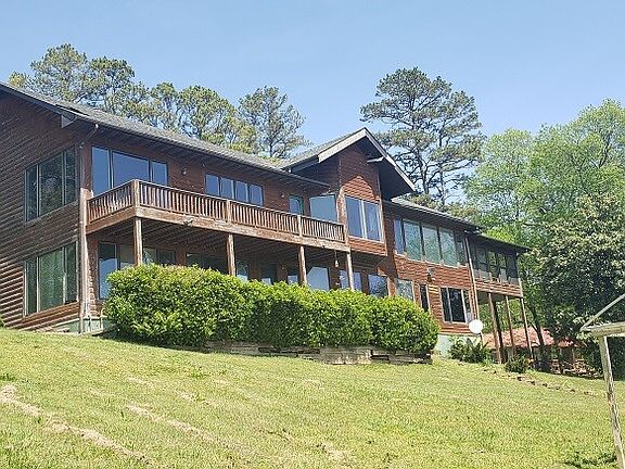 5th image of 251 Walleye Ln