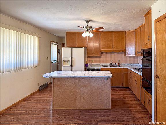 5th image of 862 N 14th Street