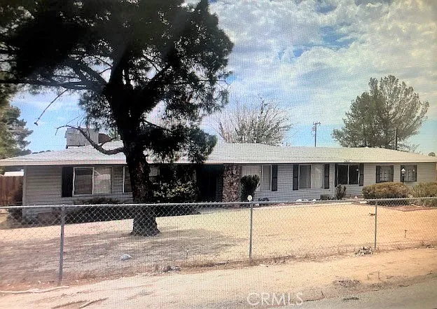 19115 Red Feather Rd — Photo 1