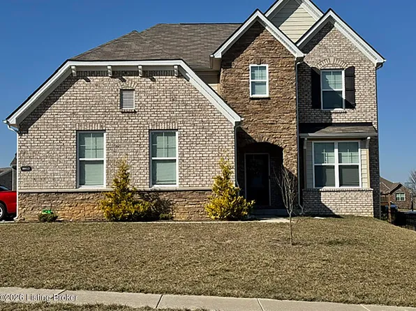 8013 Doe Trl, La Grange, KY 40031