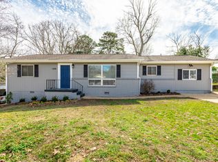 1208 Cranbrook Dr, Hixson, TN 37343