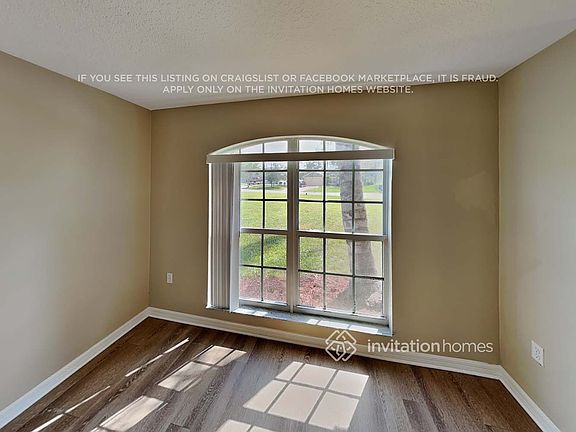 4th image of 1583 Carmona Ct