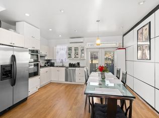 161 Maspeth Ave, Brooklyn, NY 11211