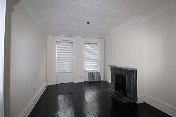 Rented by Compass | media 3