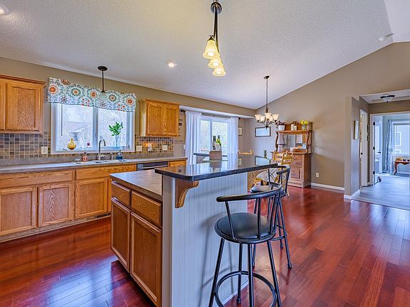 5th image of 2409 Elianna Dr