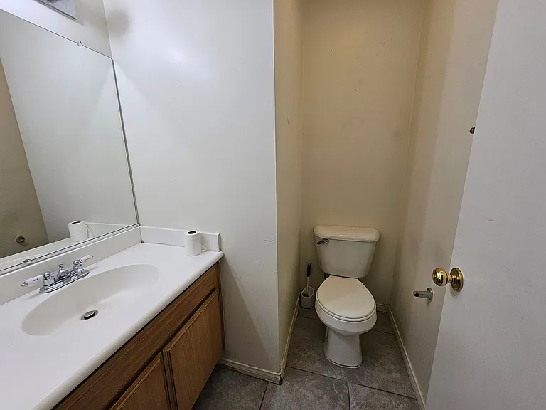 37147 Alder St — Photo 7