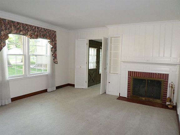 2nd image of 2148 10th Street Pl