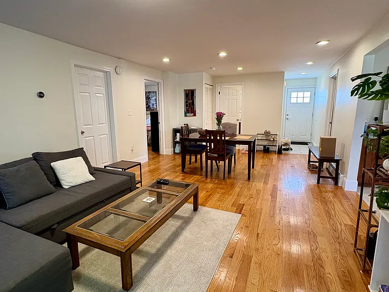 21 Monastery Rd — Photo 6