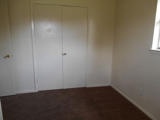 4th image of 4103 NE 4th St Unit A