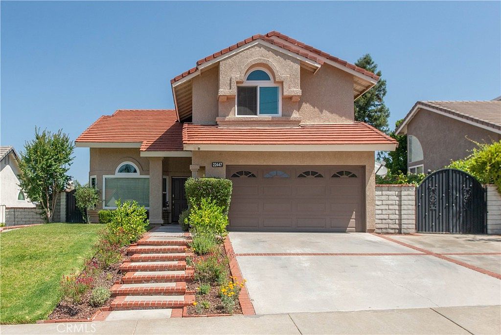 22447 Poplar St, Santa Clarita, CA 91390 | Zillow