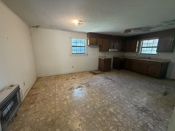 5th image of 12517 Gunter Rd