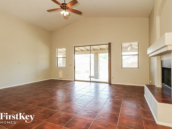 4th image of 8229 N Sombrero Point Dr