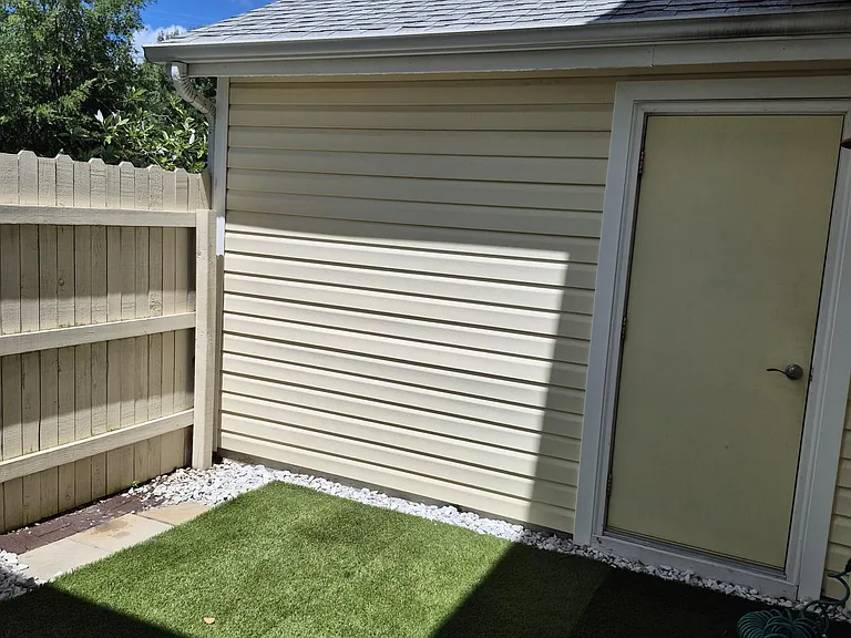 1325 Emsworth Dr — Photo 31