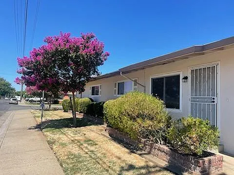 3601 Redding Ave photo 1