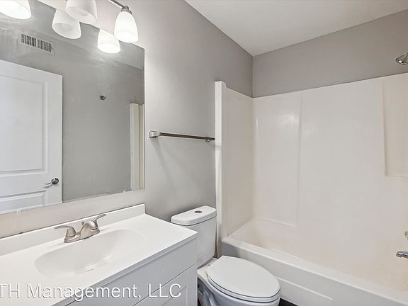3rd image of 210 Morrill St #17108550