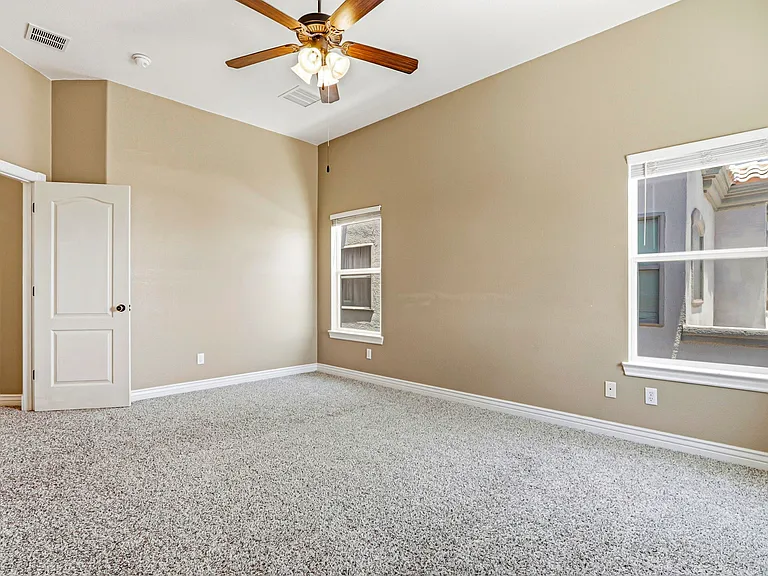 3727 Grand Bahamas Dr — Photo 36