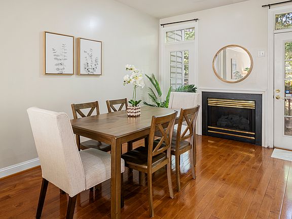 5th image of 1027 Grand Oak Way