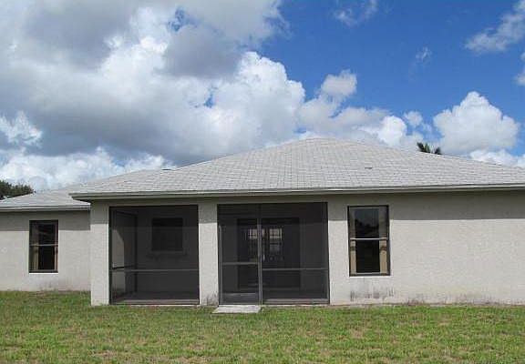 2nd image of 709 Hibiscus Street
