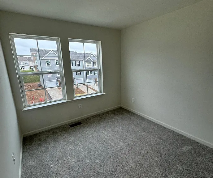 120 Tuxford Rd — Photo 21