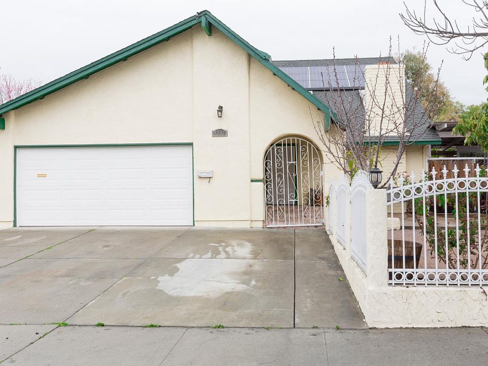 1st image of 4392 Kingspark Dr