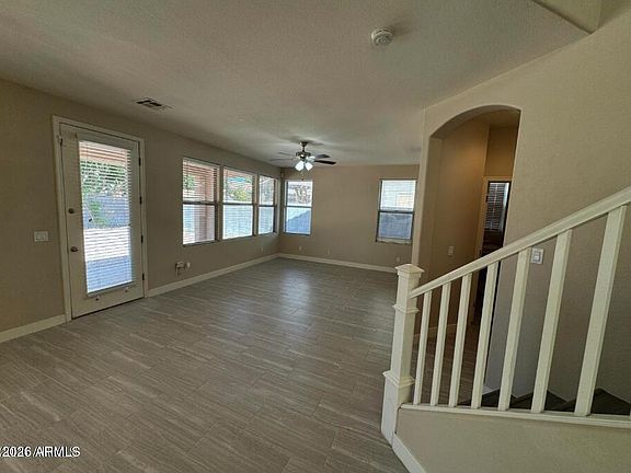 4th image of 1470 W Armstrong Way