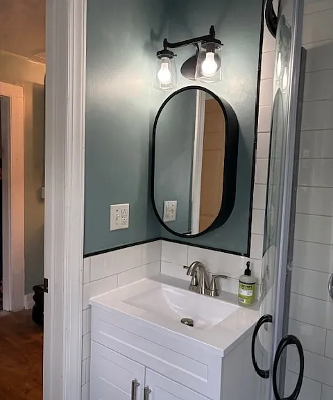 21 N Chestnut St — Photo 1
