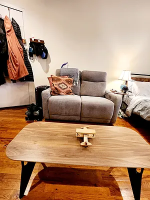 Rented by Corcoran | media 21