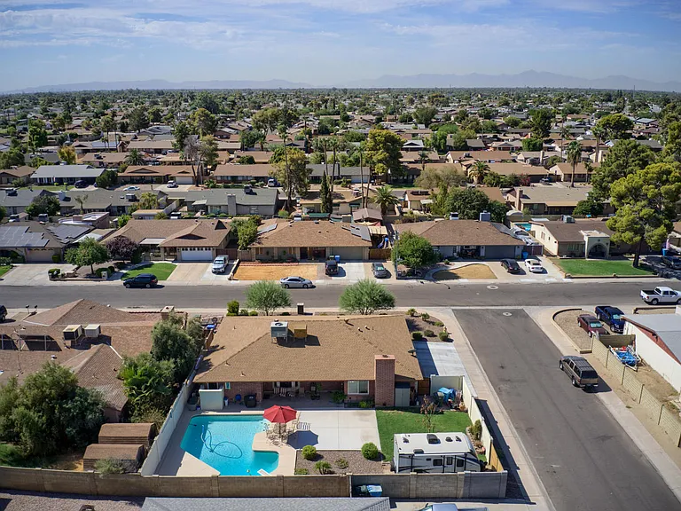 4532 W Corrine Dr — Photo 30