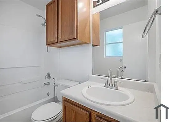 4 bed, 1714 sqft, $1,650 — Photo 2