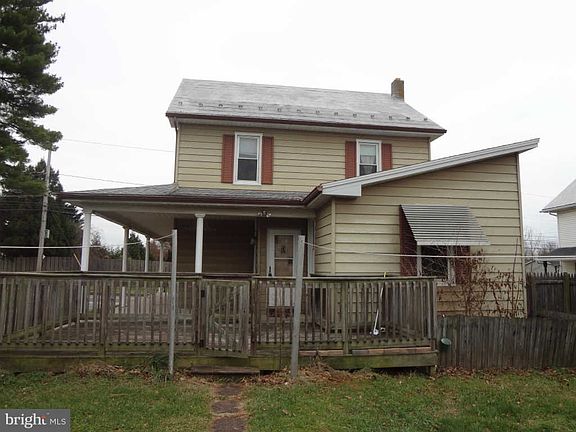 4th image of this home