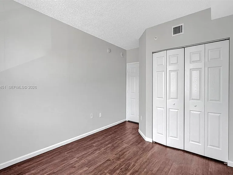 17150 N Bay Rd #2802 — Photo 26