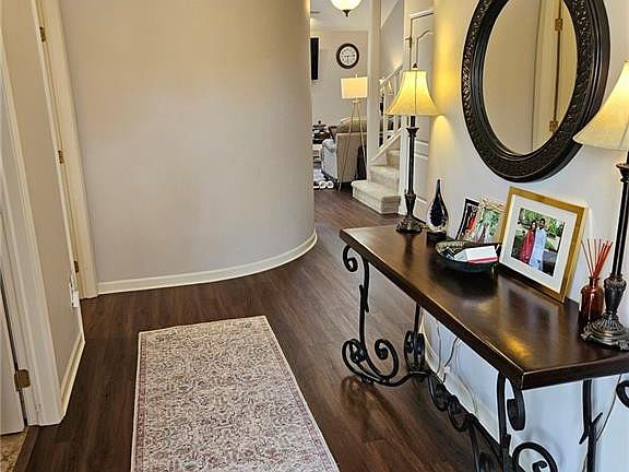 4th image of 2253 Farm View Ct #2253