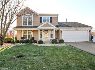1296 Lilac Ln, Carol Stream, IL