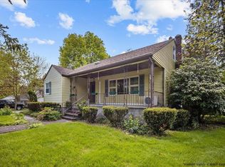 13 Lockhart Ln, Highland, NY 12528
