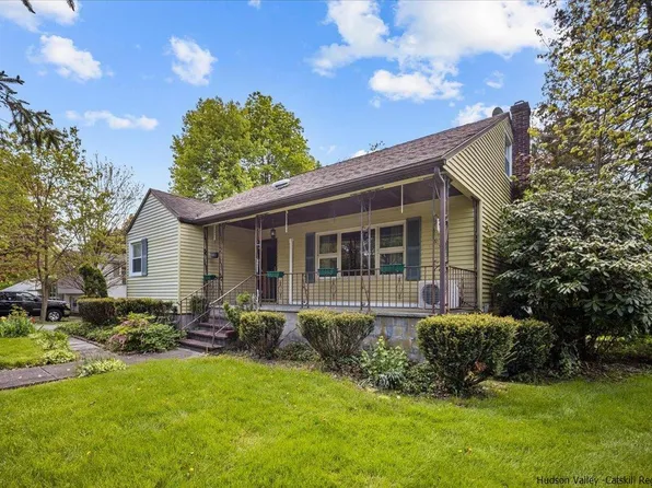 13 Lockhart Lane, Highland, NY 12528