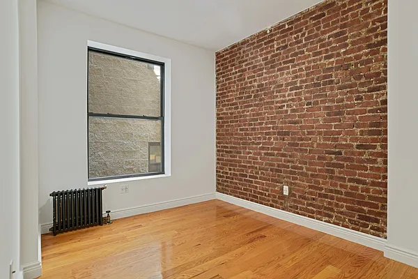 Rented by Corcoran | media 15