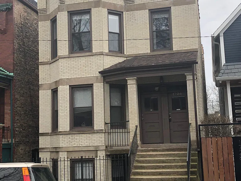 1726 N Honore St #2 — Photo 1