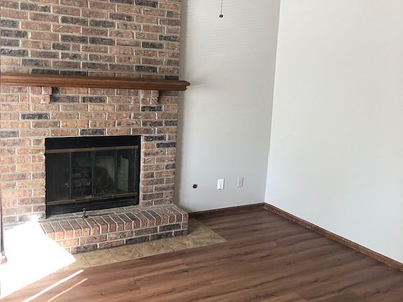 4th image of 1812 NE McKee Ln