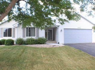 4936 Terrang Trl, Machesney Park, IL