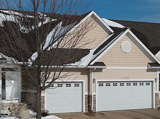12203 Sunflower Dr, Urbandale, IA 50323