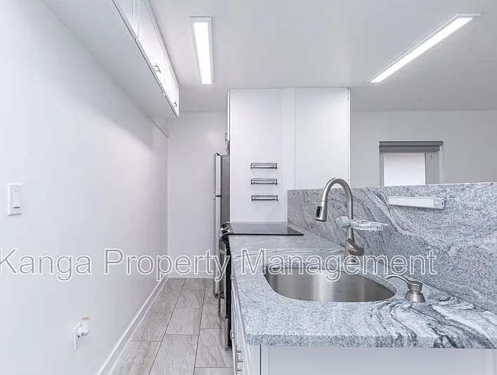 5918 Pierce St — Photo 6